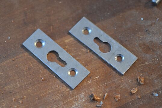 Hanging brackets