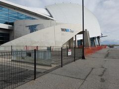 Areas of weak wharf (around the Welcome Walls) now properly out of bounds…