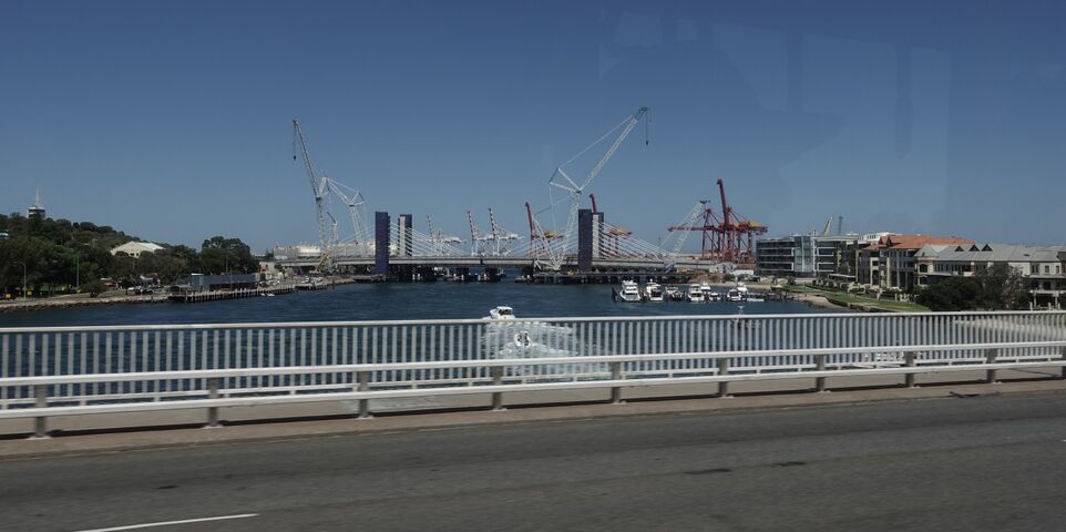 File:SAM09354.JPG