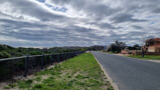 The end of this road is the north end of Perth