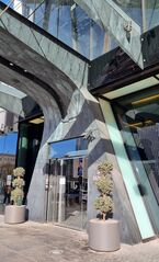Hilton entrance