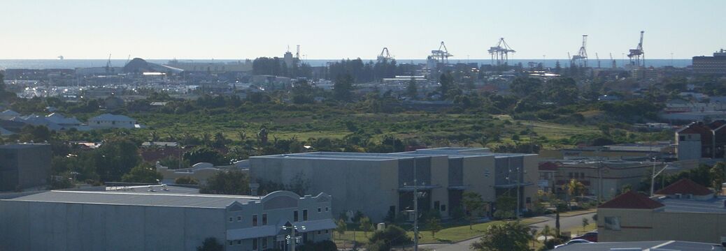 File:2010-06-26 1532 South Fremantle rubbish dump site.JPG