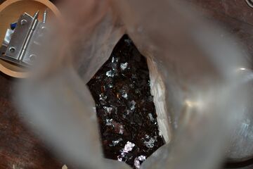 Dry shellac