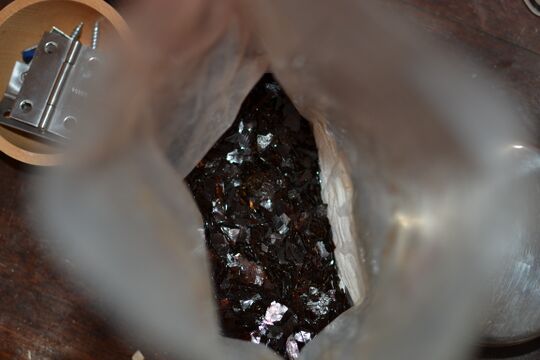 Dry shellac
